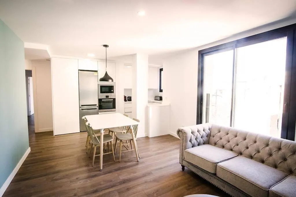 4-1 Apartamento De Diseno En El Centro De Reus Daire